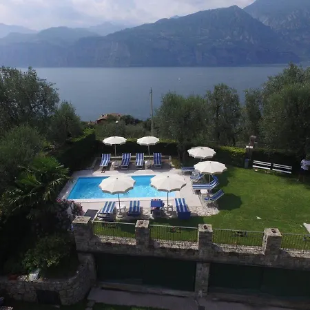 Davide Hause Mit Pool